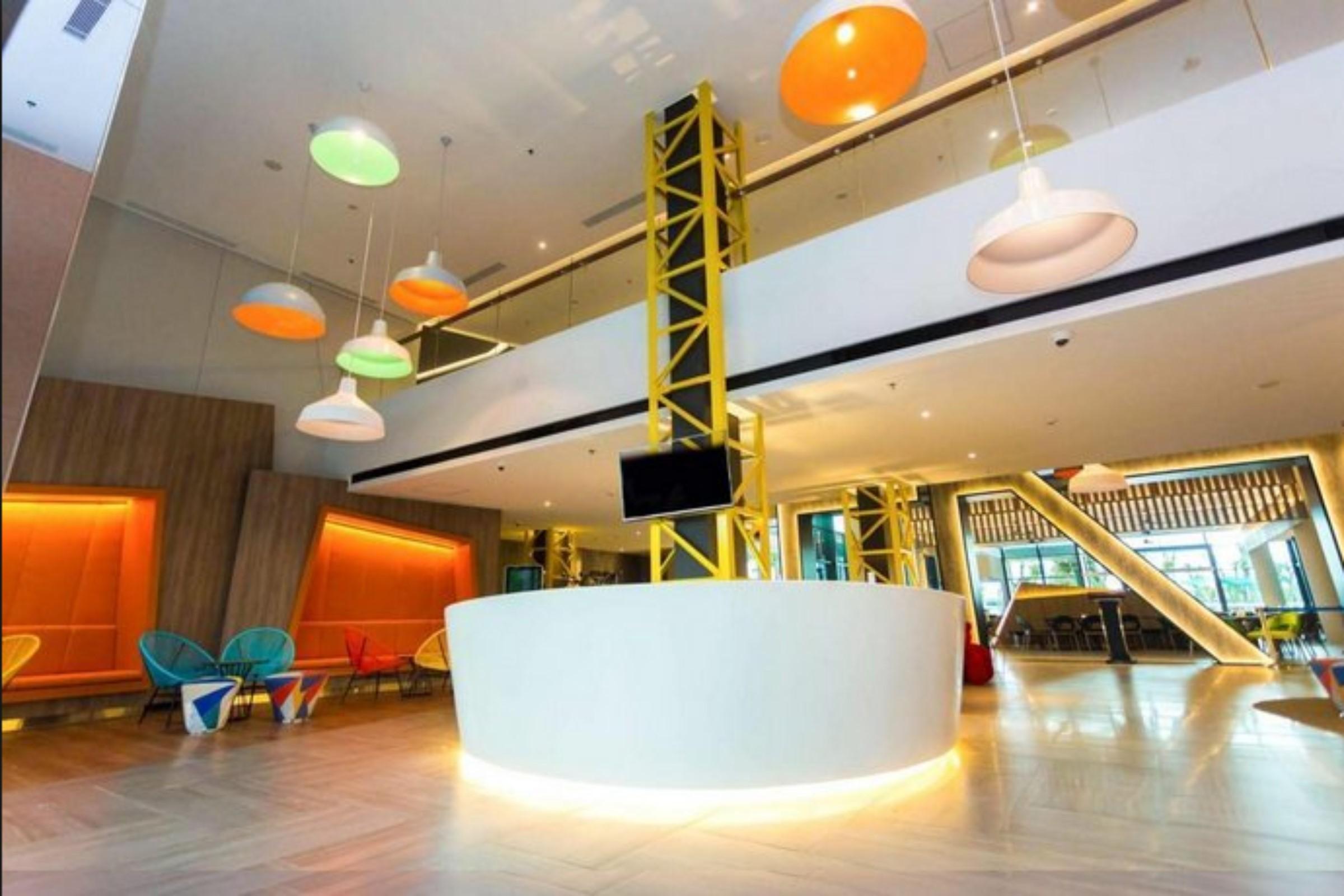 Ibis Styles Batam Nagoya Hotel Exterior foto