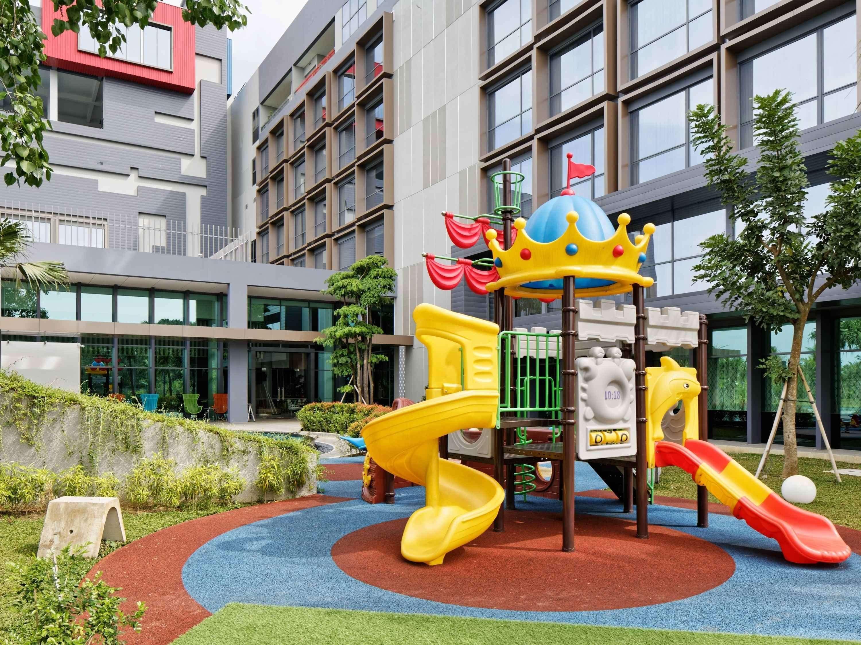 Ibis Styles Batam Nagoya Hotel Exterior foto