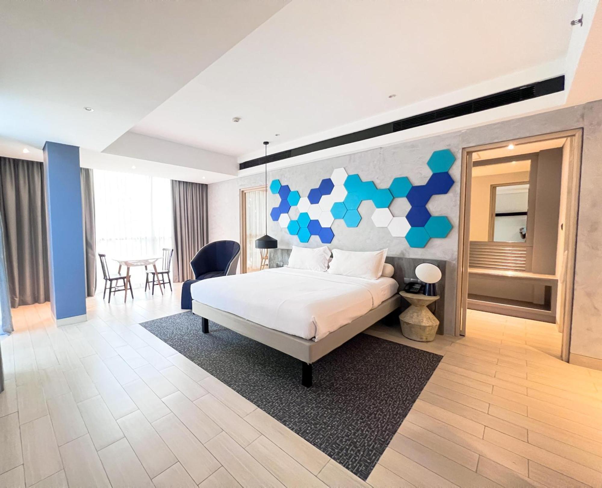Ibis Styles Batam Nagoya Hotel Exterior foto